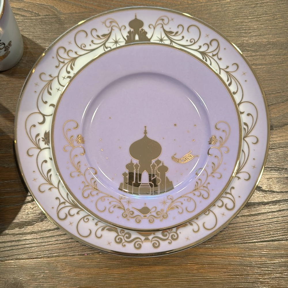 NEW AND UNUSED! Disney Princess China Set - Picture 2 of 8